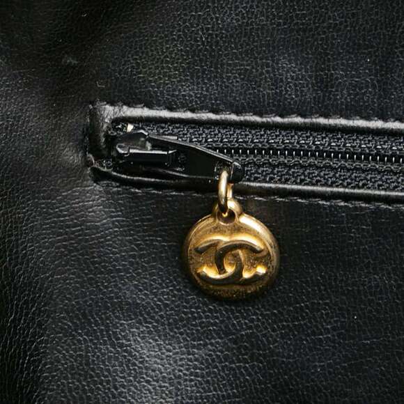 CHANEL Black Caviar Leather Bag - Picture 9 of 13